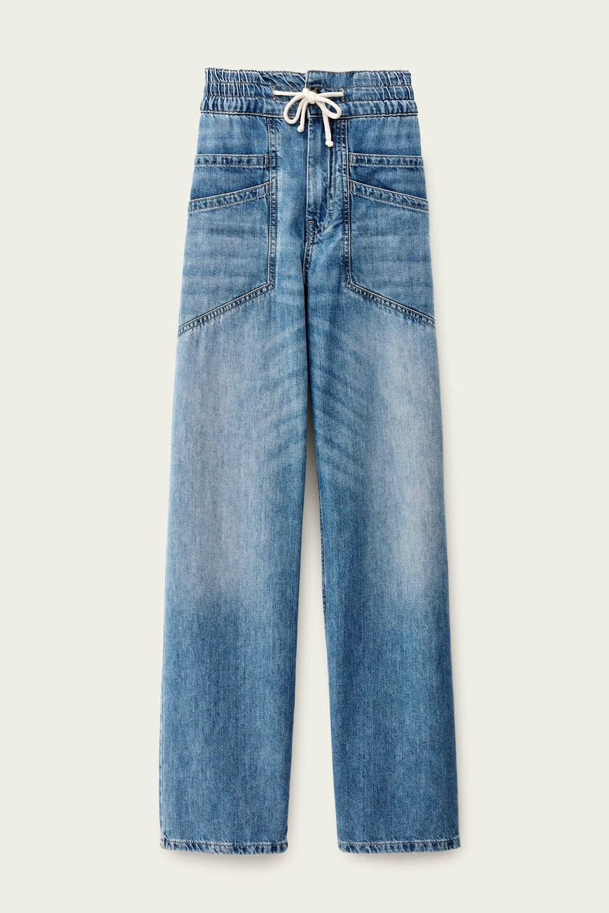 
                  
                    Mima Blue Jeans
                  
                