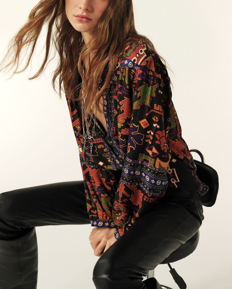 
                  
                    Verone Noir Blouse
                  
                