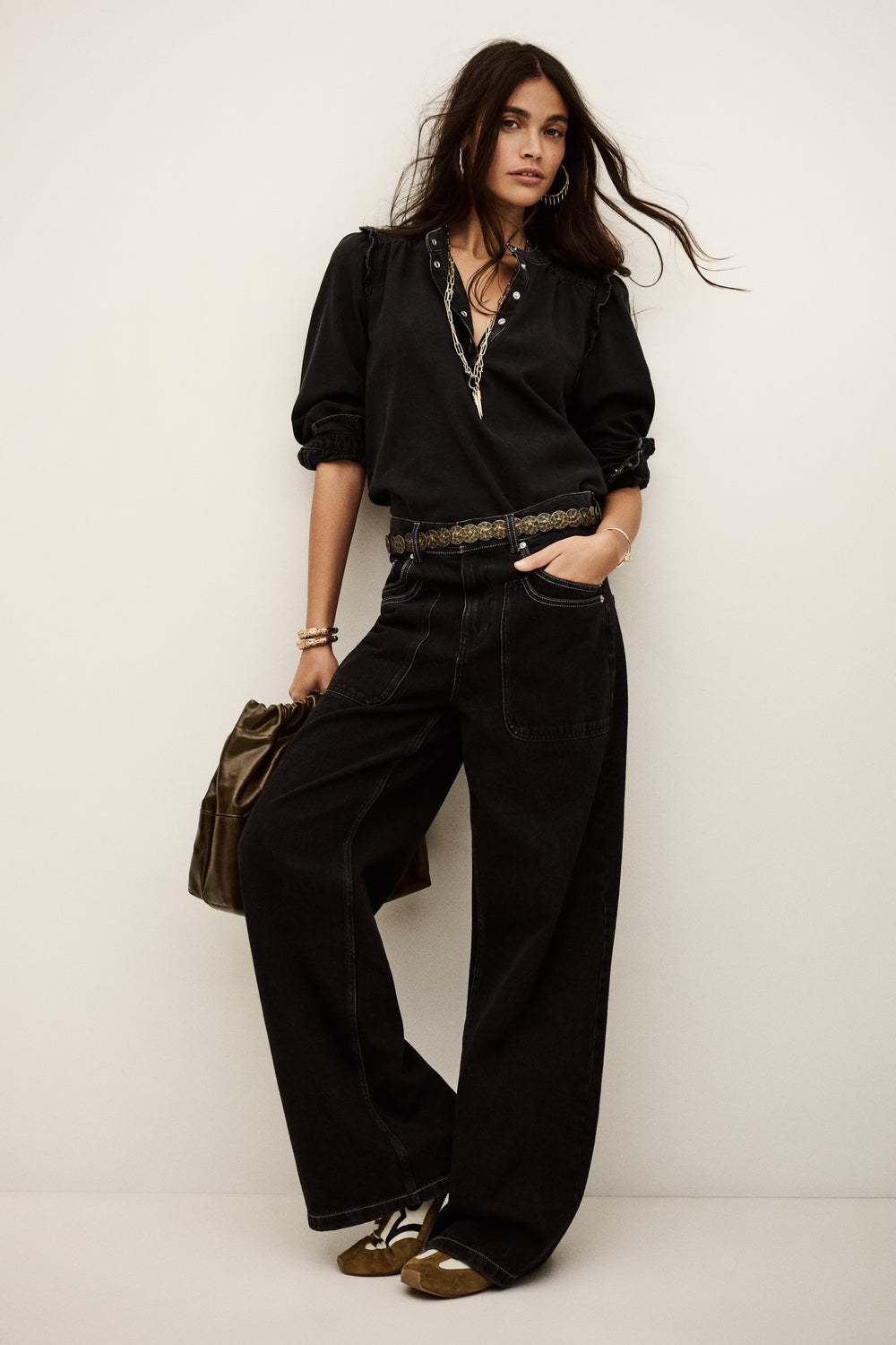 Mio Blackstone Blouse