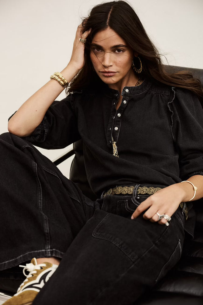 
                  
                    Mio Blackstone Blouse
                  
                
