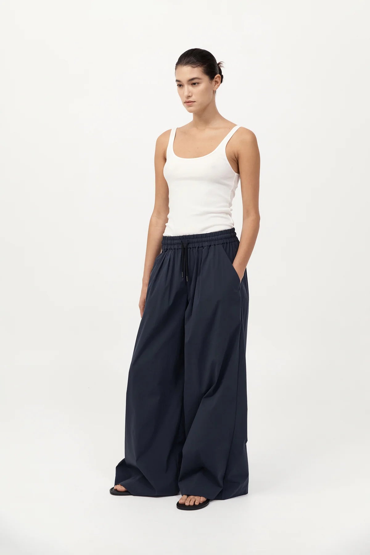 
                  
                    Everyday Drawstring Pants Ink
                  
                