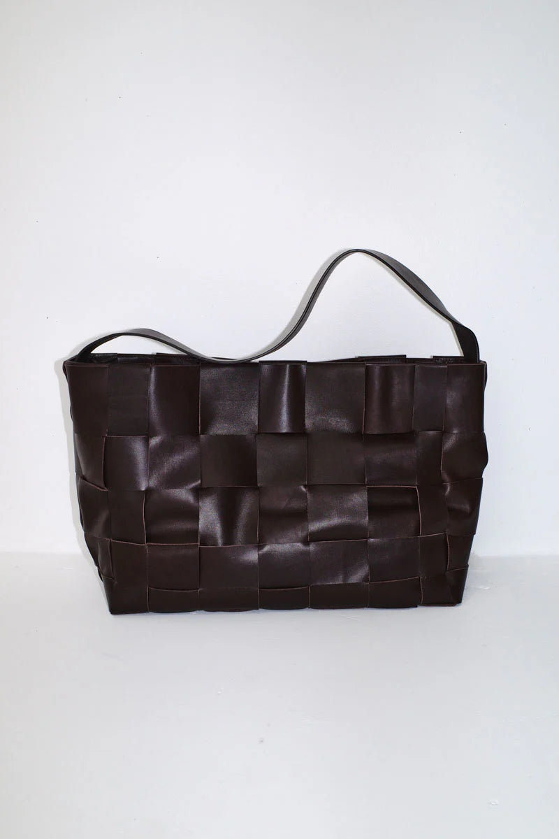 
                  
                    Woven Large Tote Bag Chocolate
                  
                