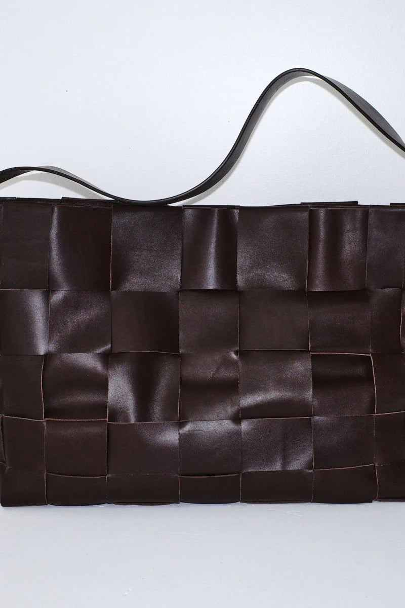 
                  
                    Woven Large Tote Bag Chocolate
                  
                