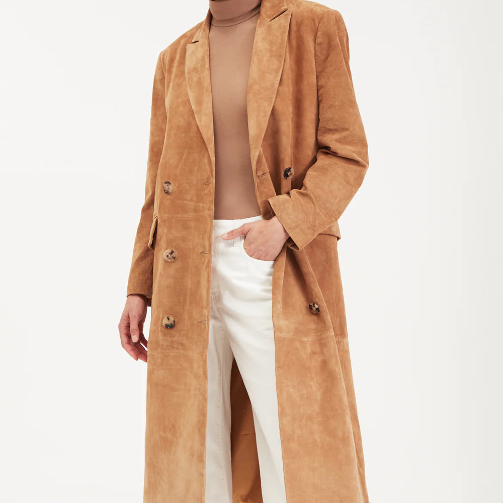 
                  
                    Aggie Coat Suede
                  
                