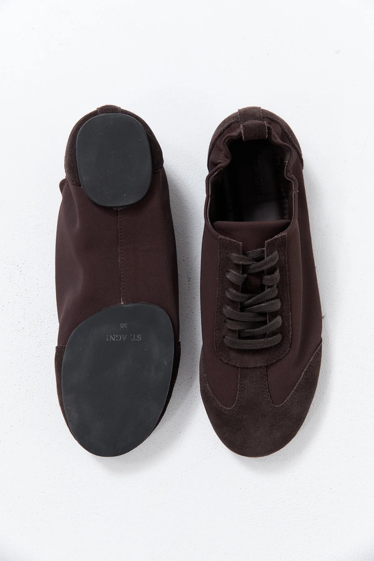 
                  
                    Ballet Sneaker Coffee
                  
                