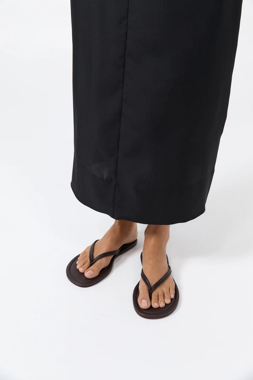 Thong Detail Slide Coffee
