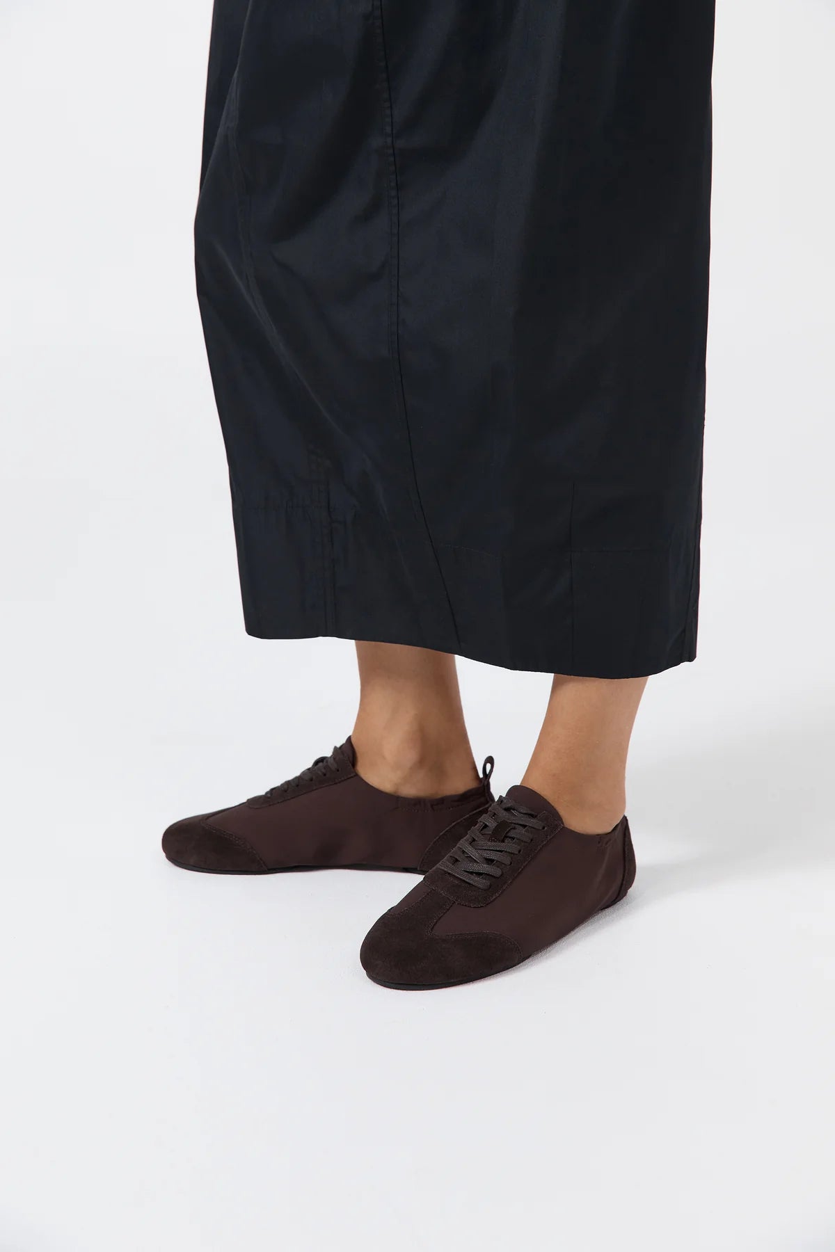 
                  
                    Ballet Sneaker Coffee
                  
                