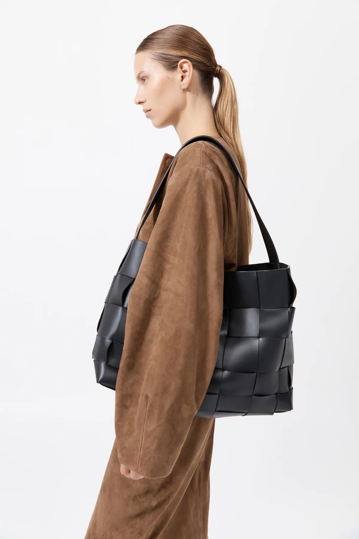 
                  
                    Woven Large Tote Black
                  
                