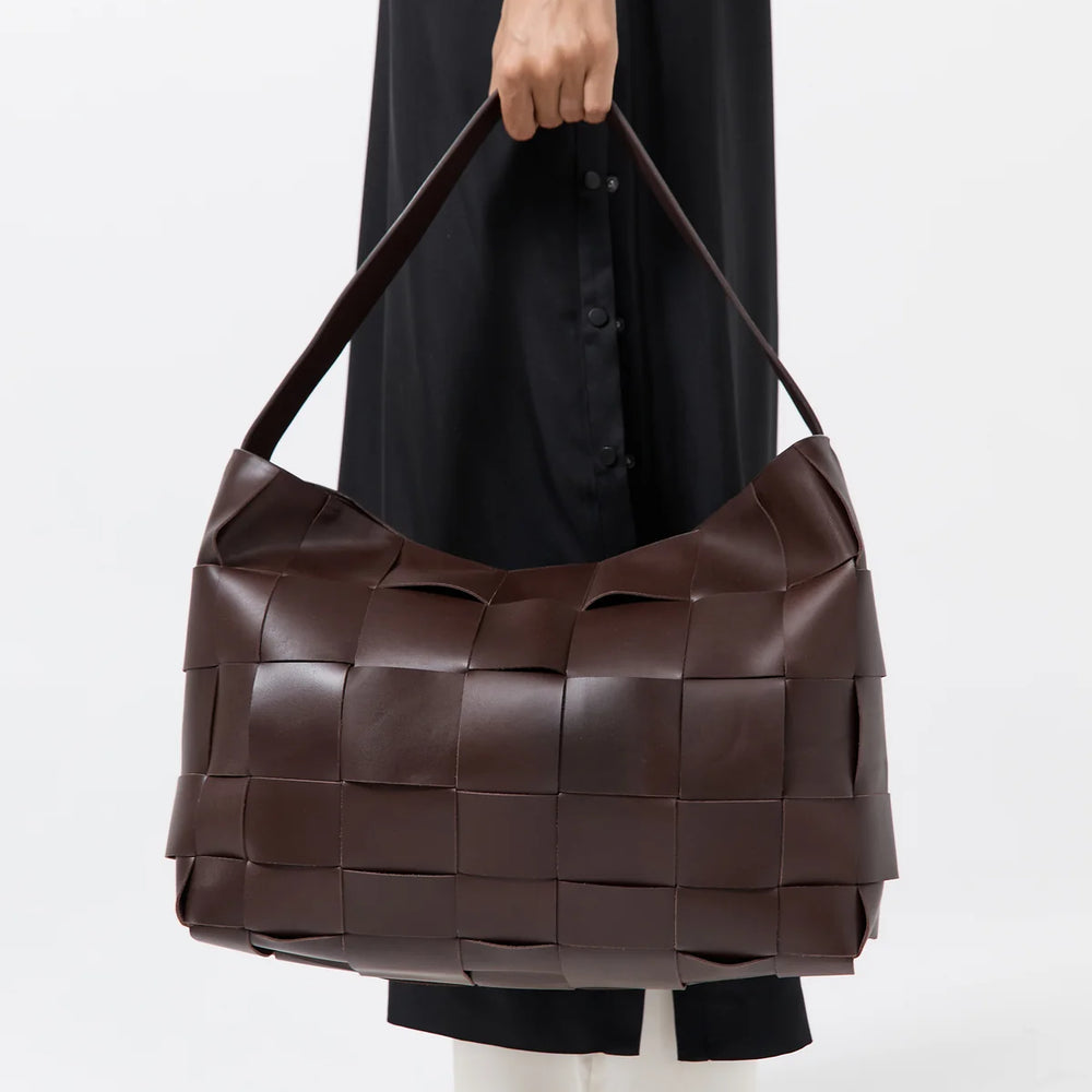 
                  
                    Woven Large Tote Chocolate
                  
                