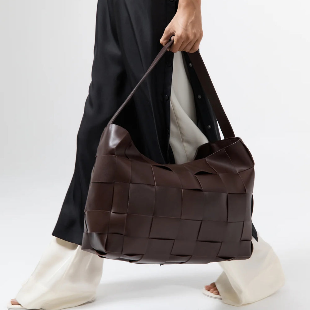 
                  
                    Woven Large Tote Bag Chocolate
                  
                