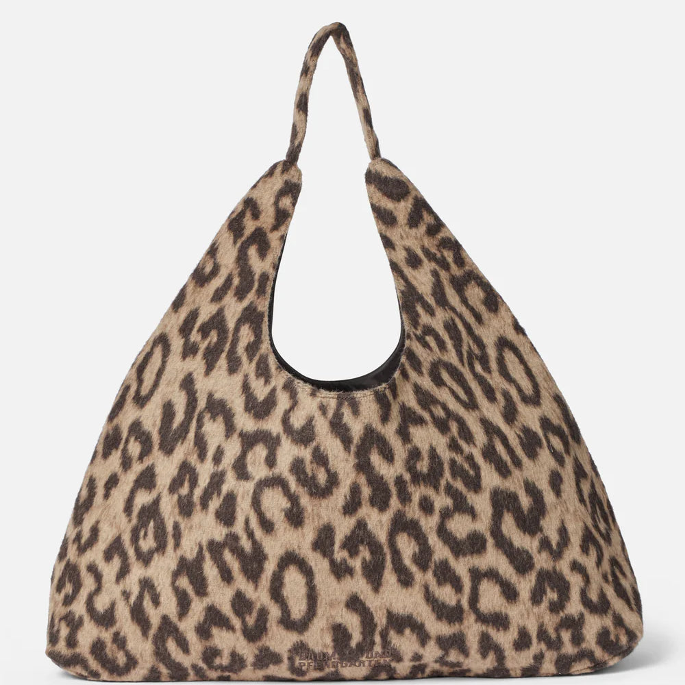 
                  
                    Kleova Bag
                  
                