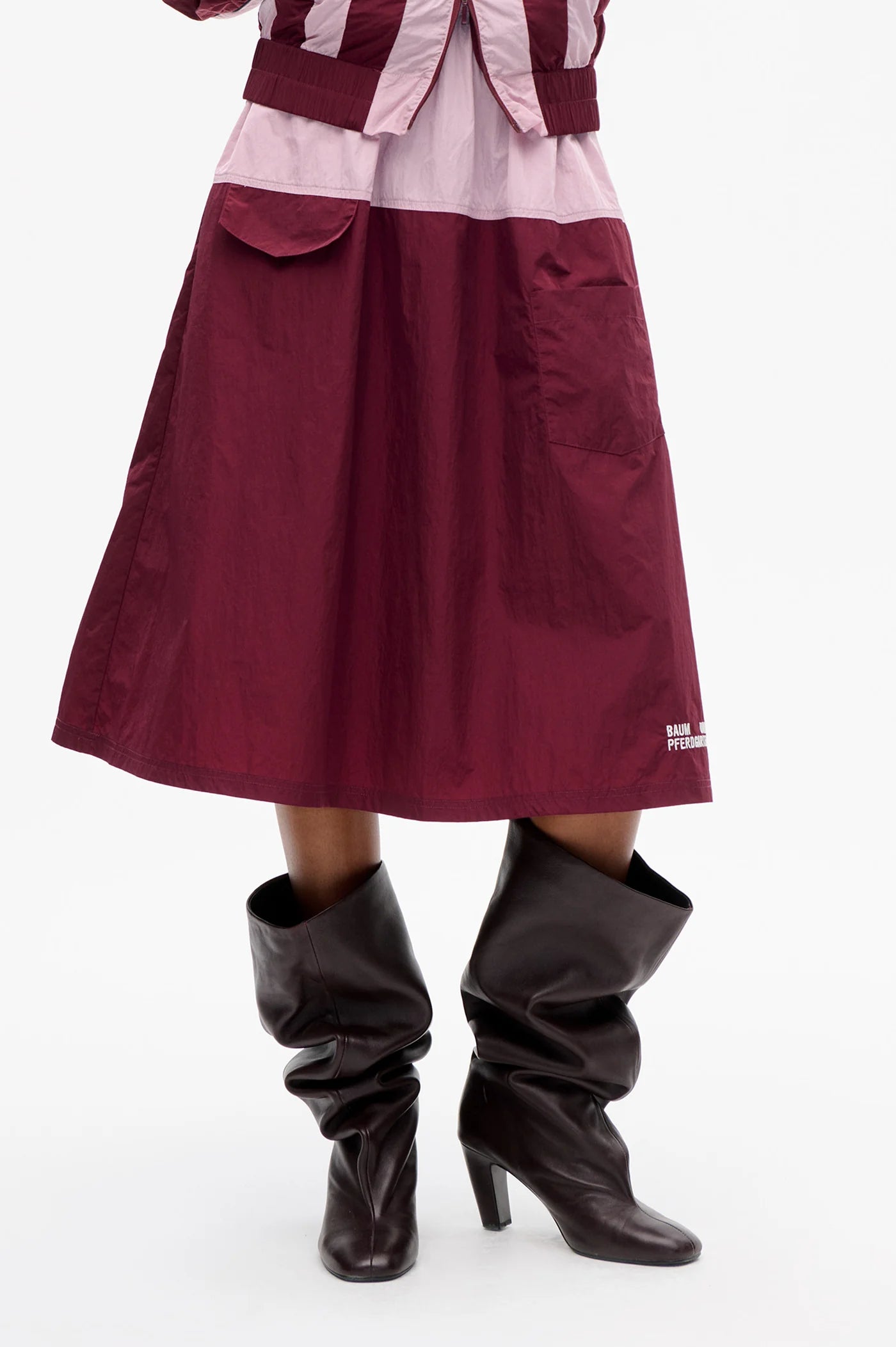 
                  
                    Siella Skirt Bordeaux Pink Mix
                  
                