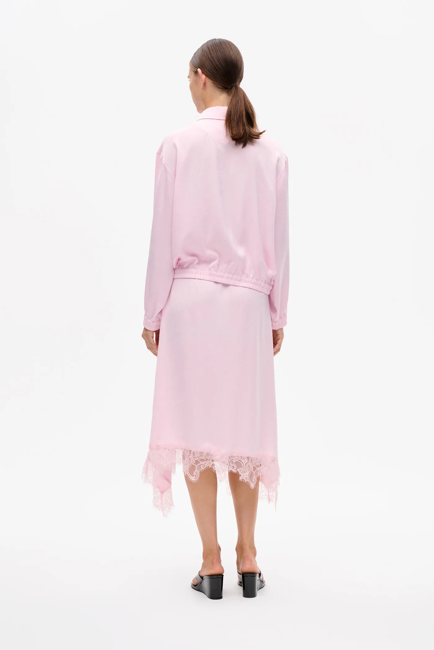 
                  
                    Beathe Jacket Parfait Pink
                  
                