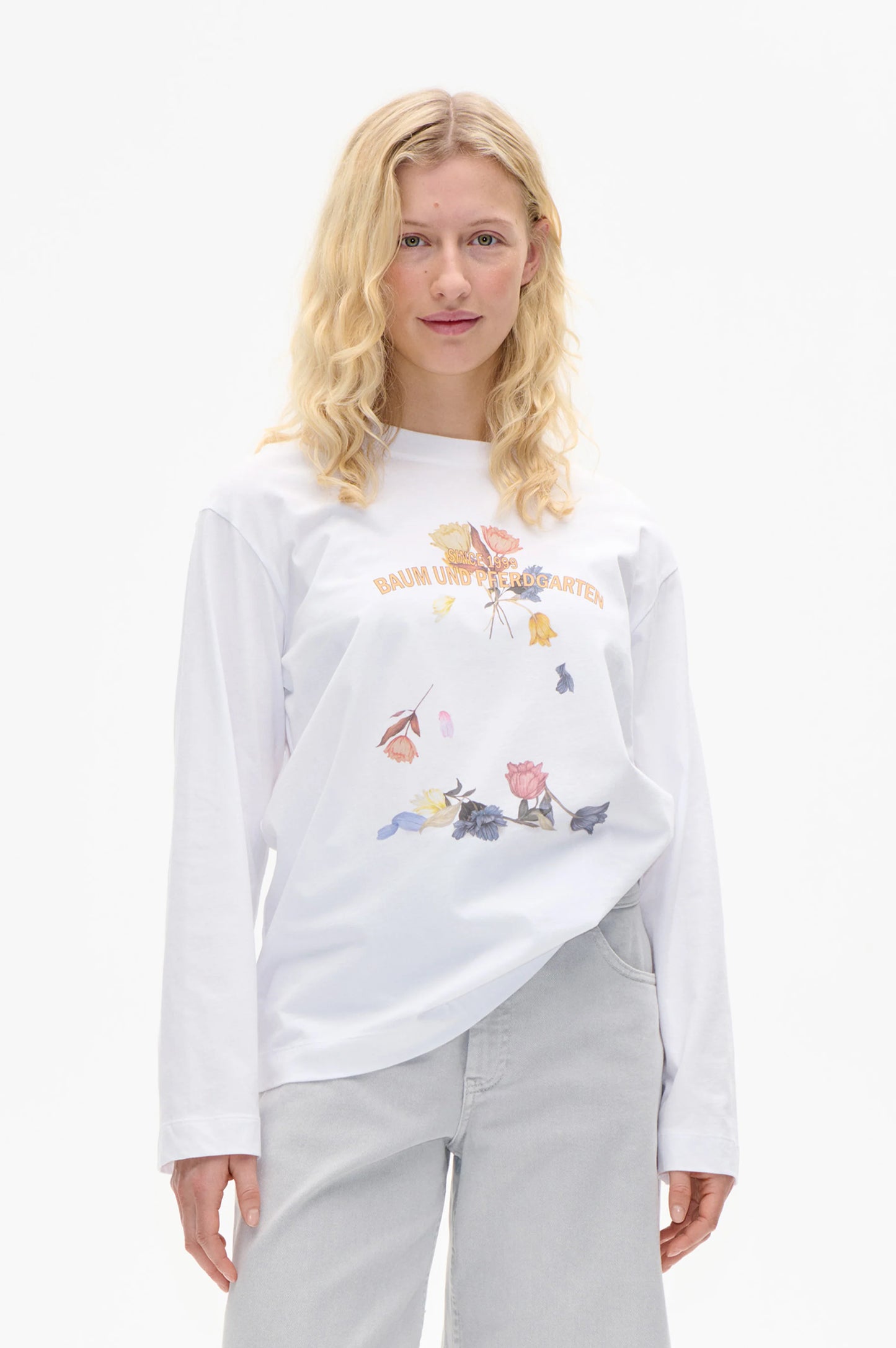 
                  
                    Jeevona Shirt
                  
                