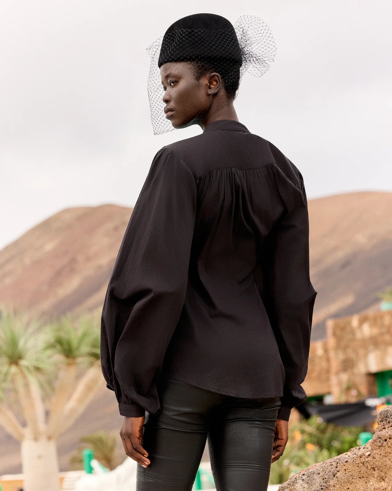 
                  
                    Celeste Shirt Black
                  
                