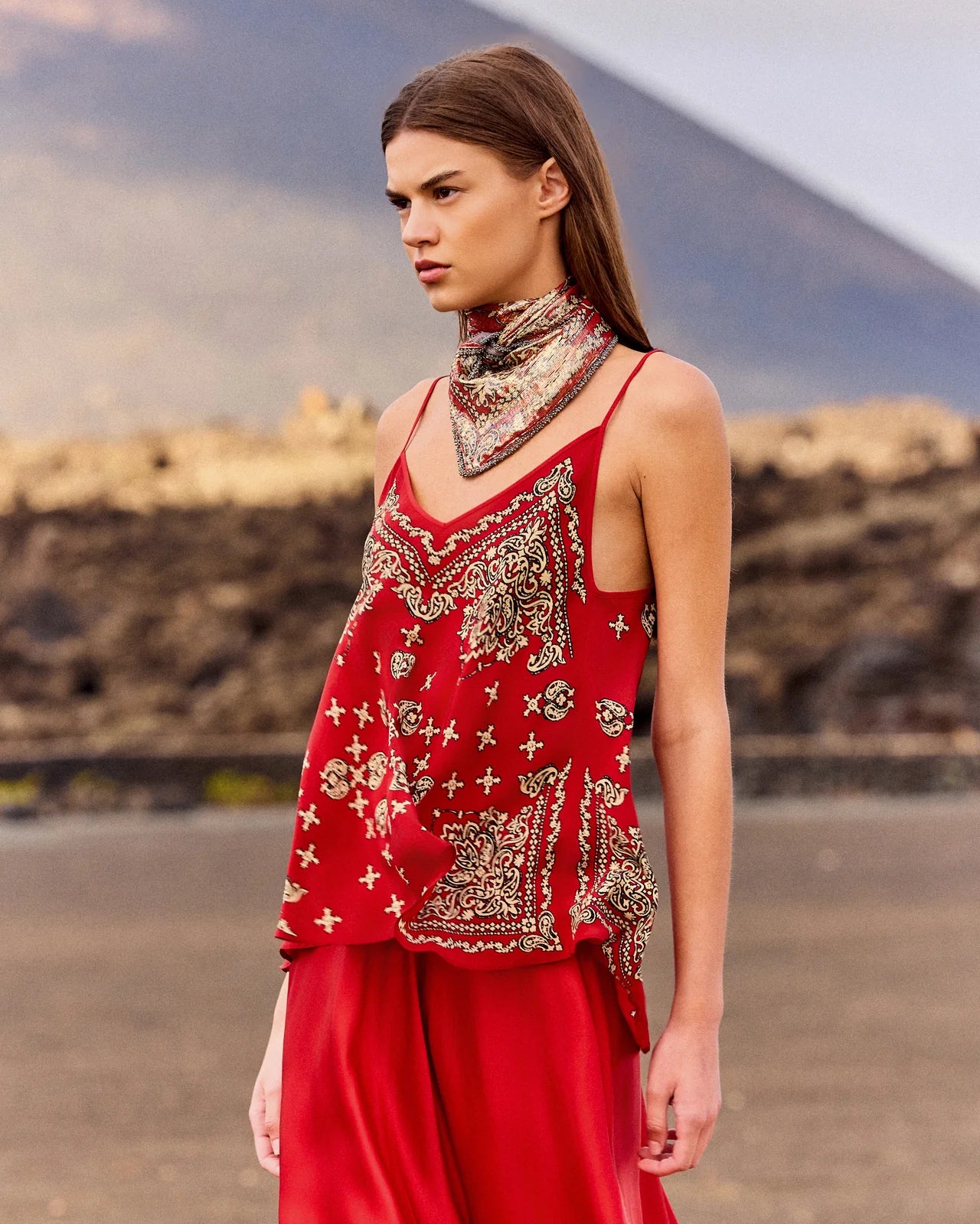 
                  
                    Glori Top Red
                  
                