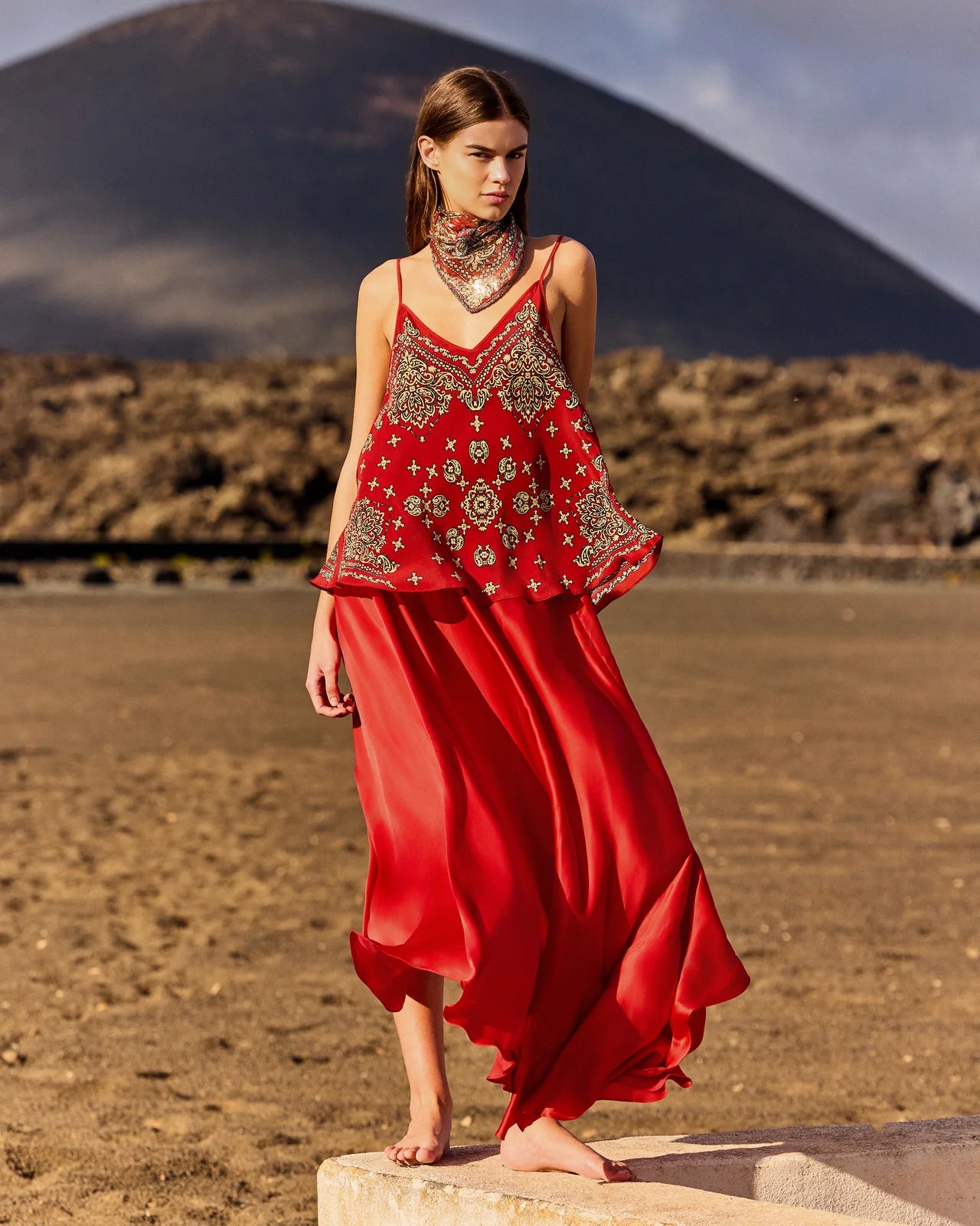 
                  
                    Glori Top Red
                  
                
