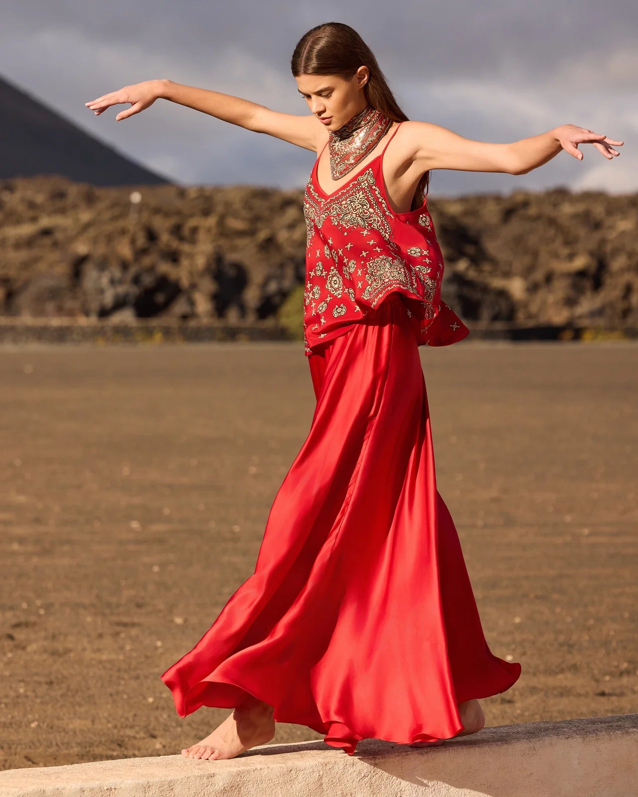 
                  
                    Glori Top Red
                  
                