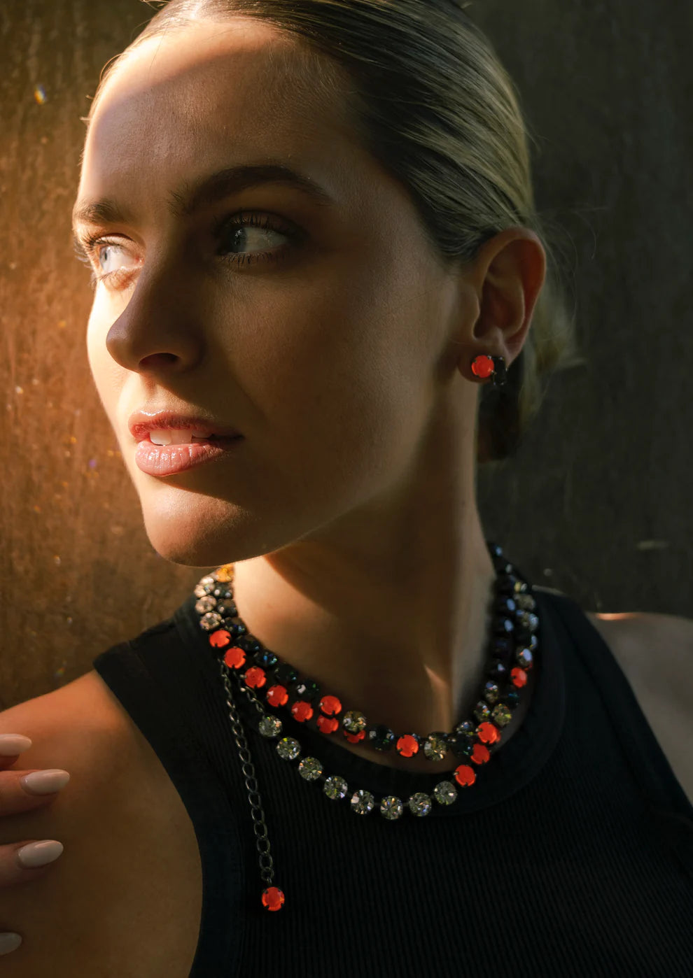
                  
                    Aurora Rocks Choker Electric Orange
                  
                
