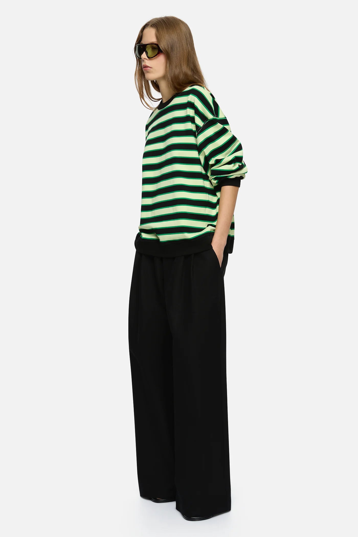 
                  
                    Bruna Sweater Green
                  
                