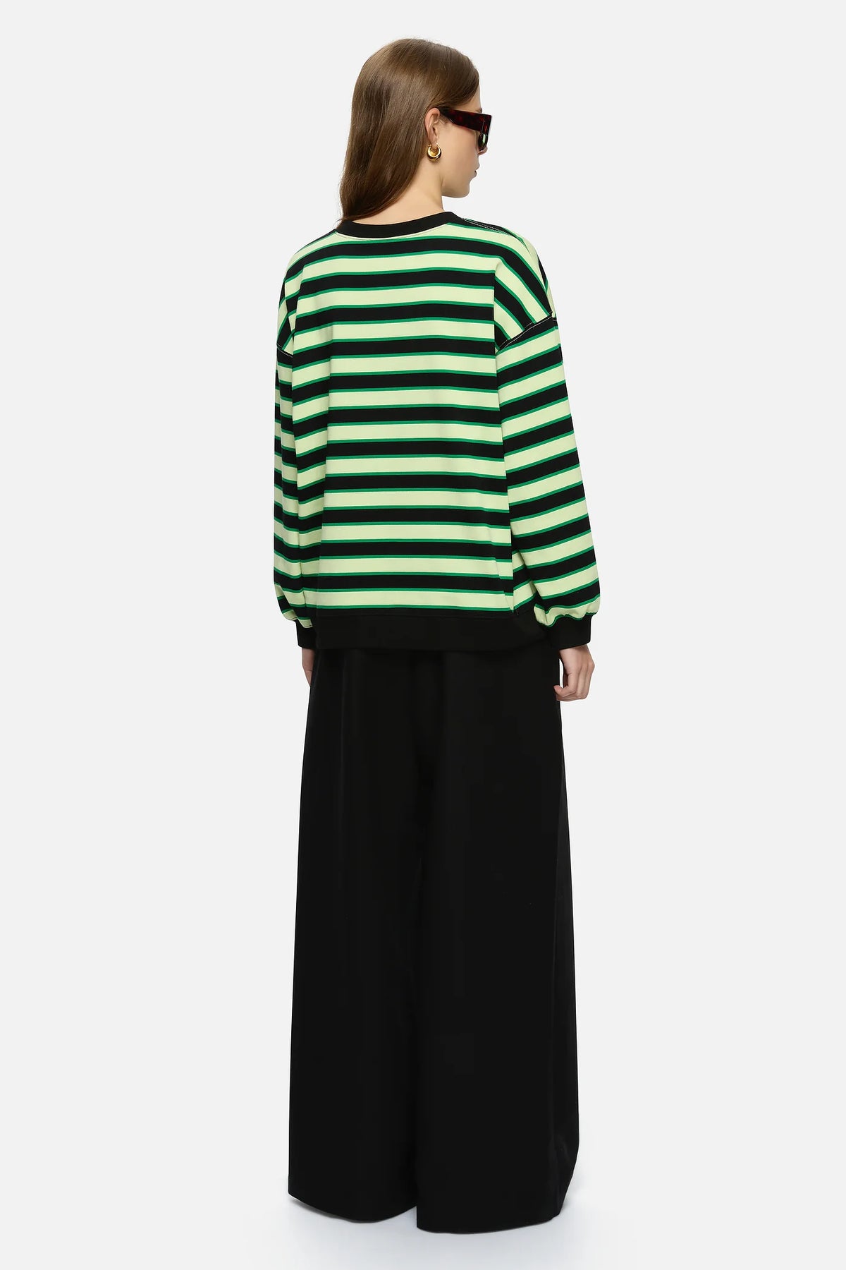 
                  
                    Bruna Sweater Green
                  
                