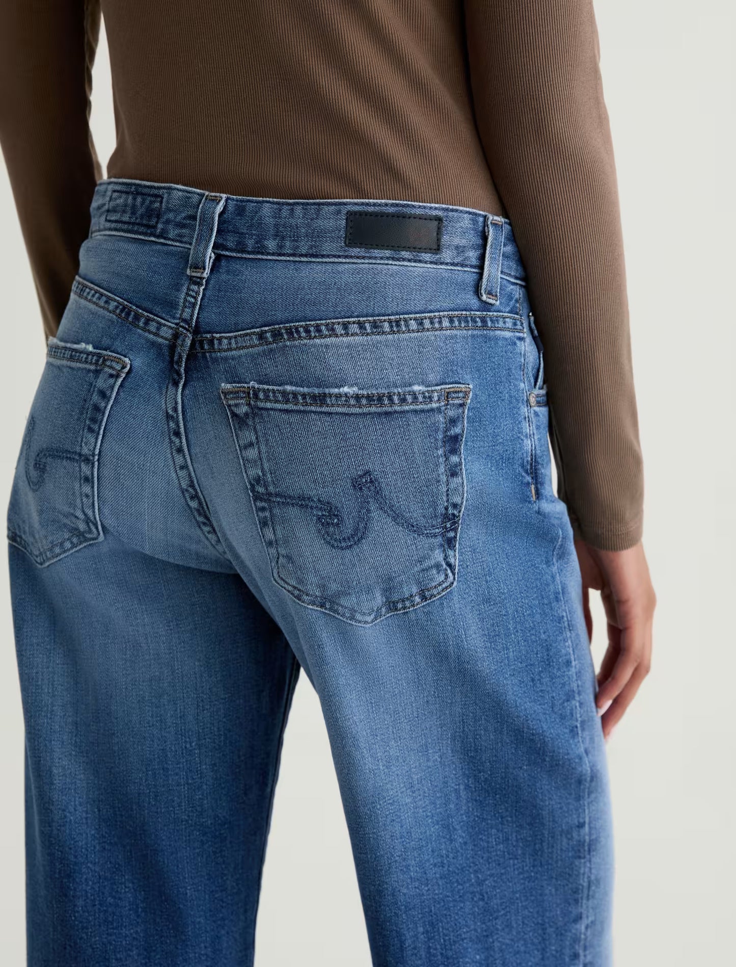 
                  
                    Adria- Headline Jean
                  
                
