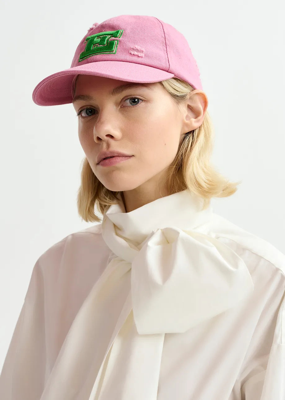 
                  
                    Greta Off-white cotton shirt with pussy bow
                  
                
