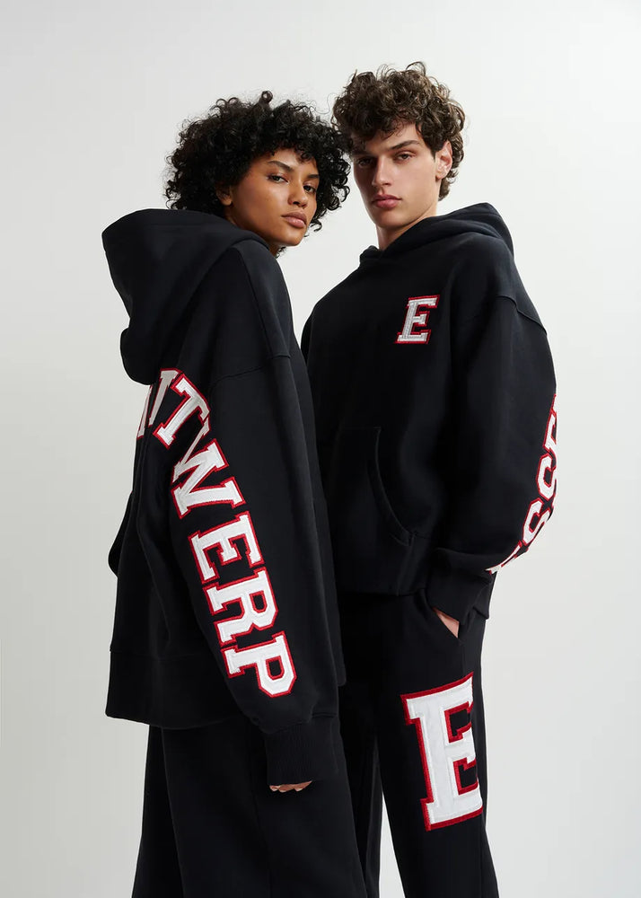 
                  
                    Gris Black Sweatshirt with Embroidered Patches
                  
                