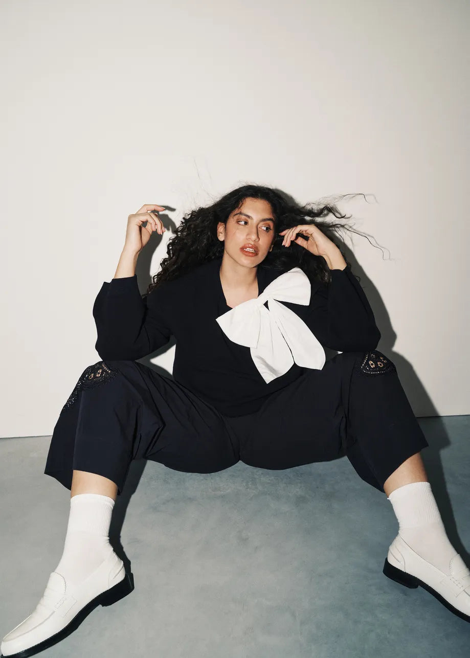
                  
                    Hoslo Pullover with Bow
                  
                