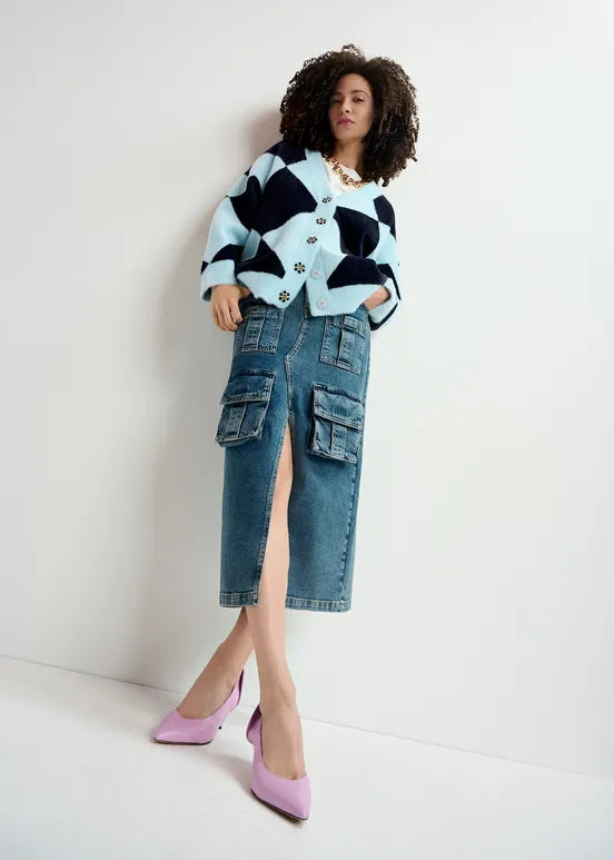 
                  
                    How Cardigan
                  
                