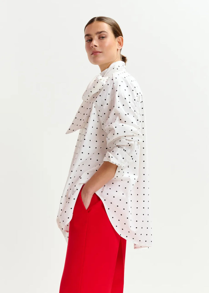 
                  
                    Imovert Shirt
                  
                