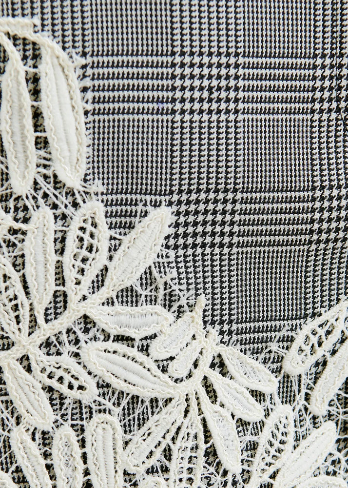 
                  
                    Interior Asymmetrical Skirt with Lace
                  
                