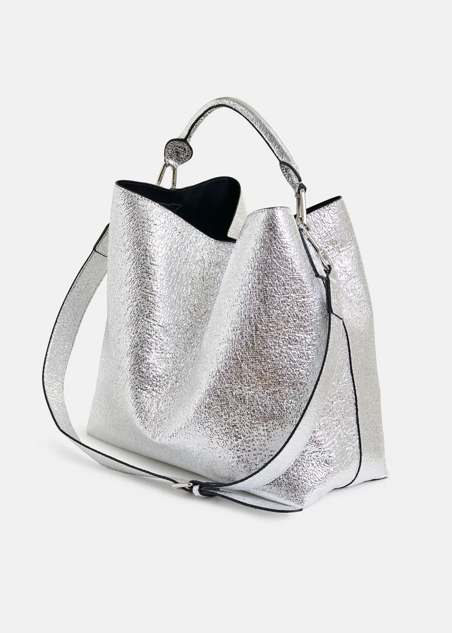 
                  
                    Istrala Silver Metallic Bag
                  
                