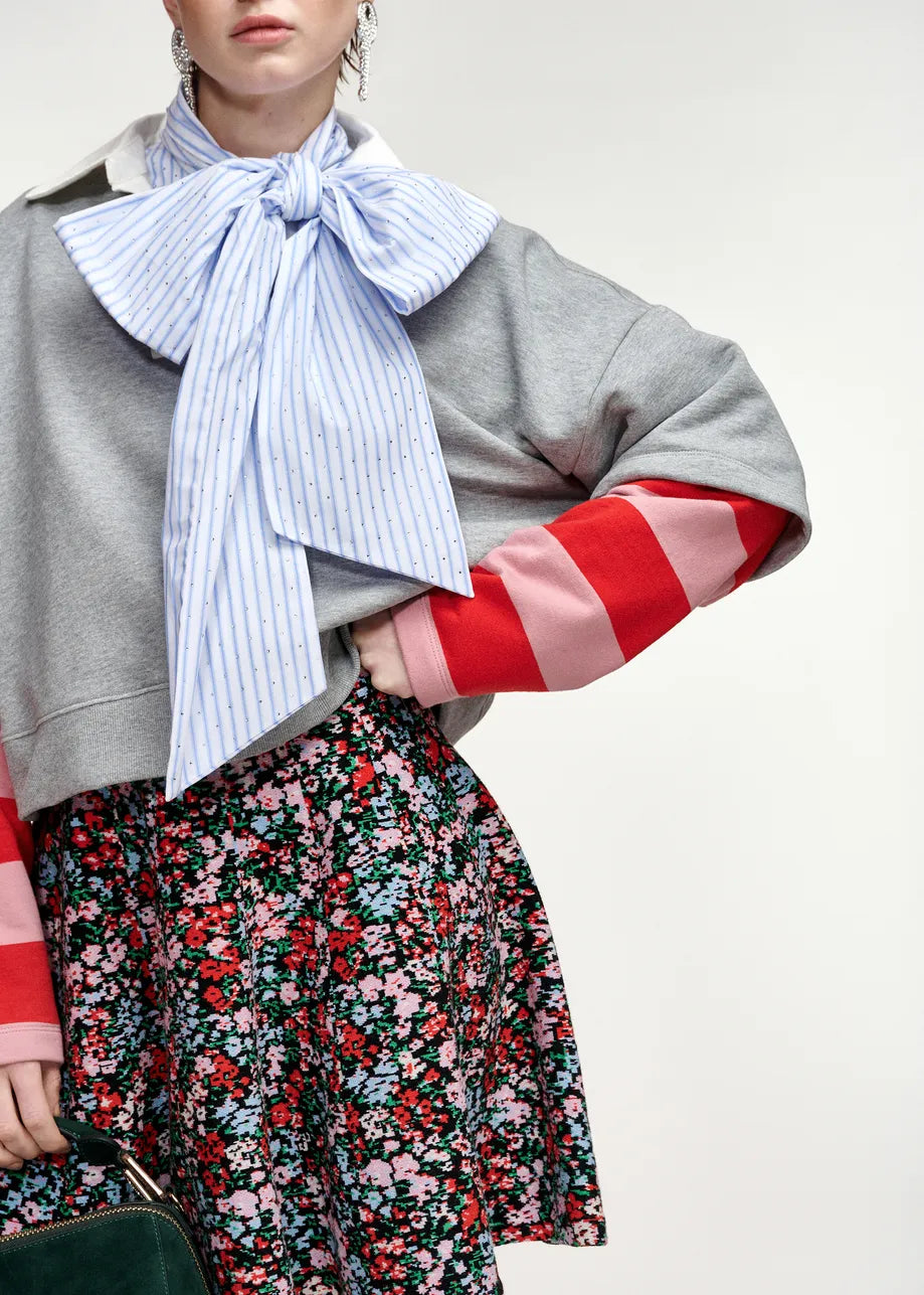 
                  
                    Kantelou Sweatshirt
                  
                