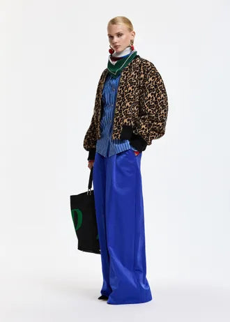 
                  
                    Kasen Bomber Leopard
                  
                