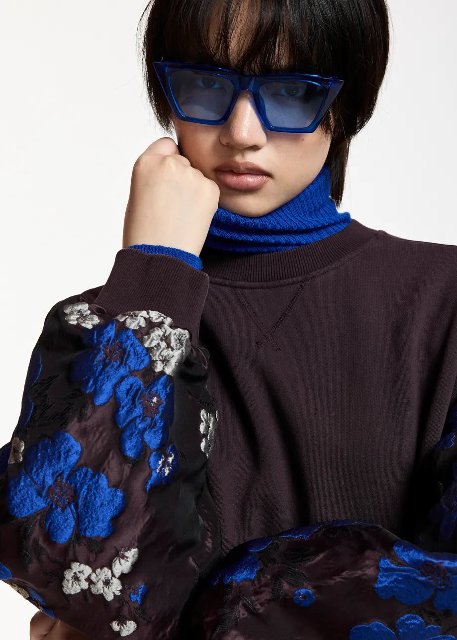 
                  
                    Kueer Sweatshirt Wine
                  
                