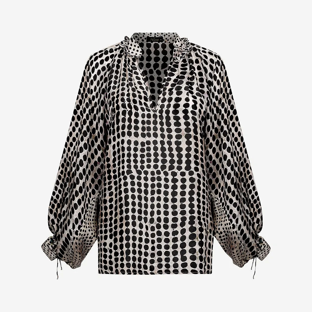 
                  
                    Deneb Shirt Black
                  
                