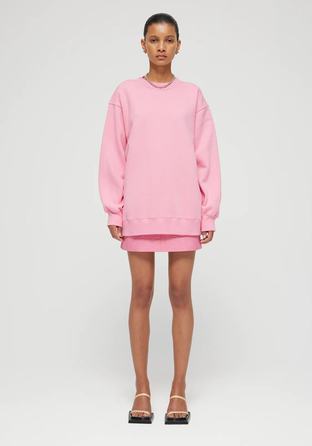Oversized Sweatshirt in Pop Pink